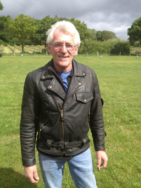 I have done 6000 miles in this jacket in a year it’s the best and warmest Leather jacket I have ever had. Rich Barnes, Calne